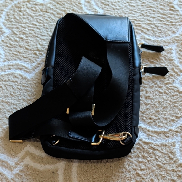Fendi Monster Sling Bag Black/Gold *Flawed* - Picture 2 of 9